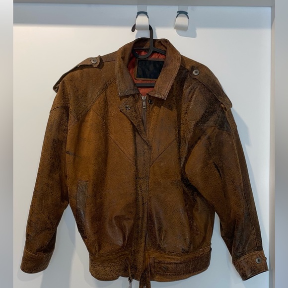 Leather bomber jacket - Picture 2 of 3